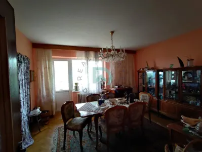 Casa singur in curte, zona  Brasovului Vechi - foto 15