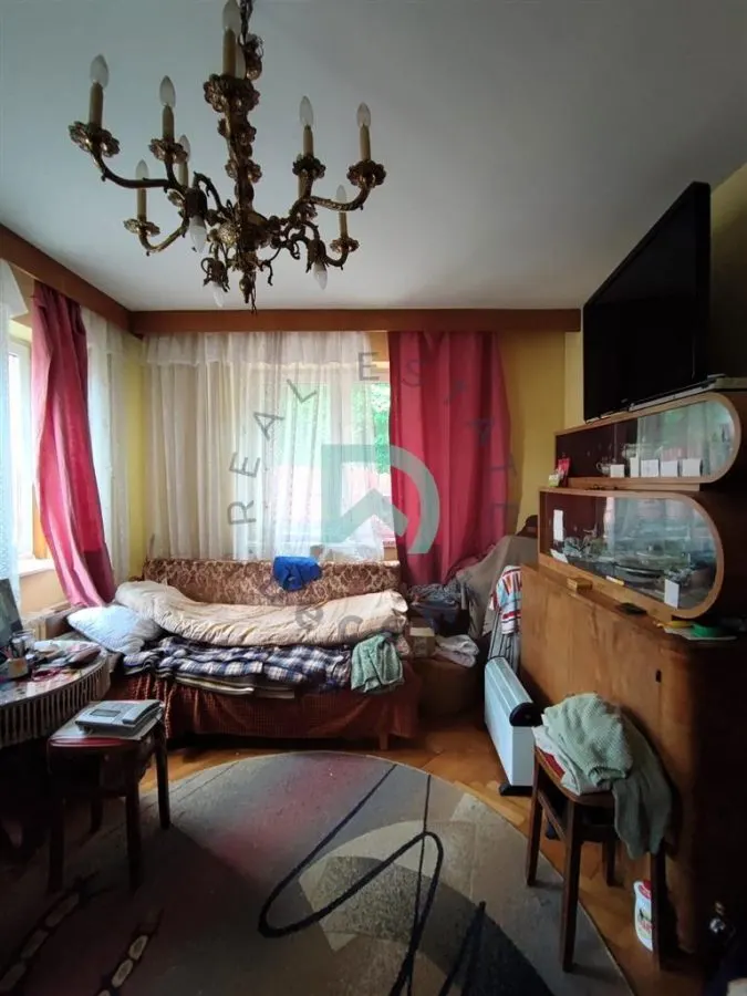 Casa singur in curte, zona  Brasovului Vechi - foto 18