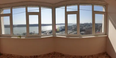 VEZI VIDEO! Calarasilor-ANAF - vedere la Dunare 3 camere 100mp - Braila