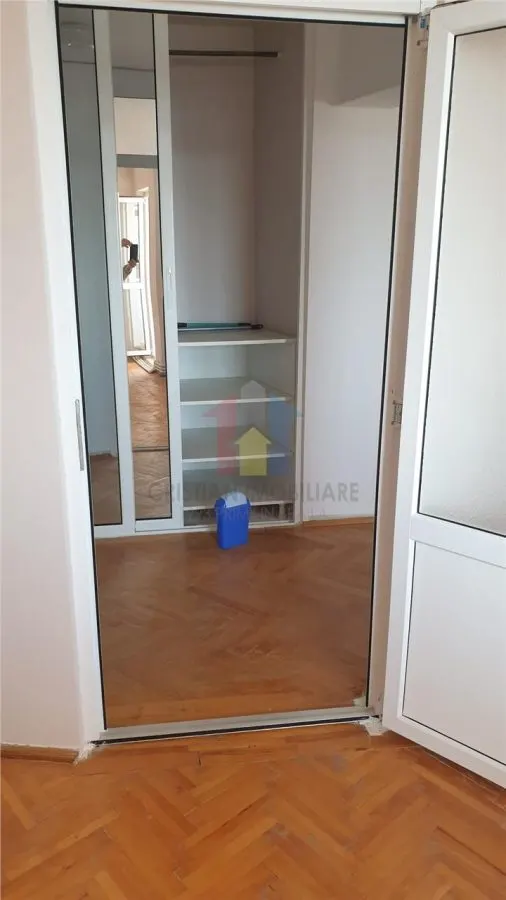 VEZI VIDEO! Calarasilor-ANAF - vedere la Dunare 3 camere 100mp - foto 11