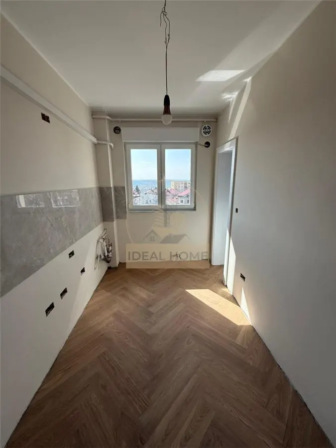 Apartament 4 Camere Copou Strada Aurora - foto 2
