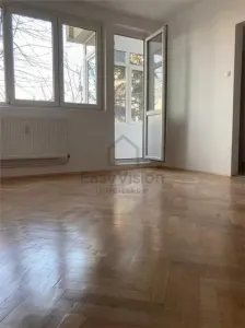 2 Camere Semidecomandat | Domenii | Etaj 1 | Reabilitat | Sector 1 - Bucuresti