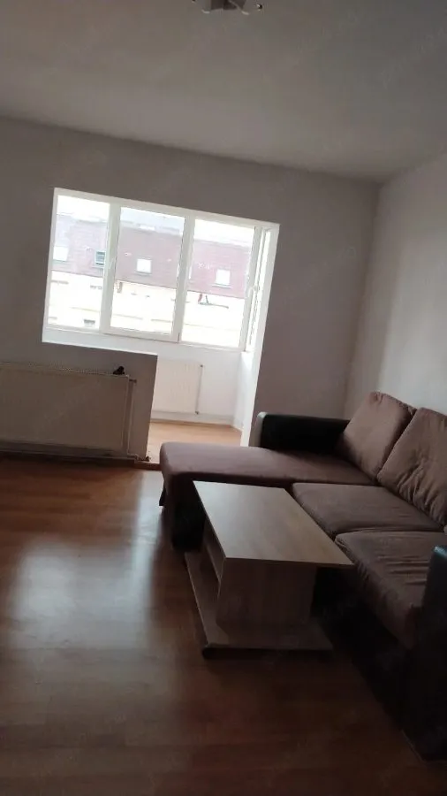 Apartament 3 camere Astra,decomandat,2 gr,120000 Euro - foto 3