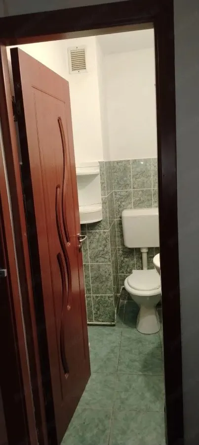 Apartament 3 camere Astra,decomandat,2 gr,120000 Euro - foto 4