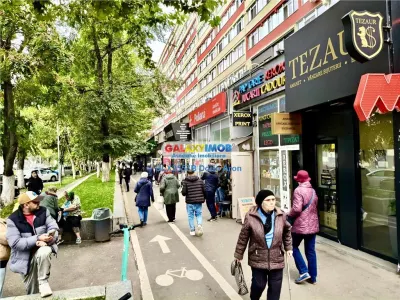 Spatiu comercial 65 mp Sos. Giurgiului, chirie 2600 euro, zona pietona - Bucuresti