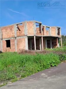 Casa nefinalizata de vanzare in Stupini - foto 2