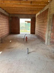 Casa nefinalizata de vanzare in Stupini - foto 13