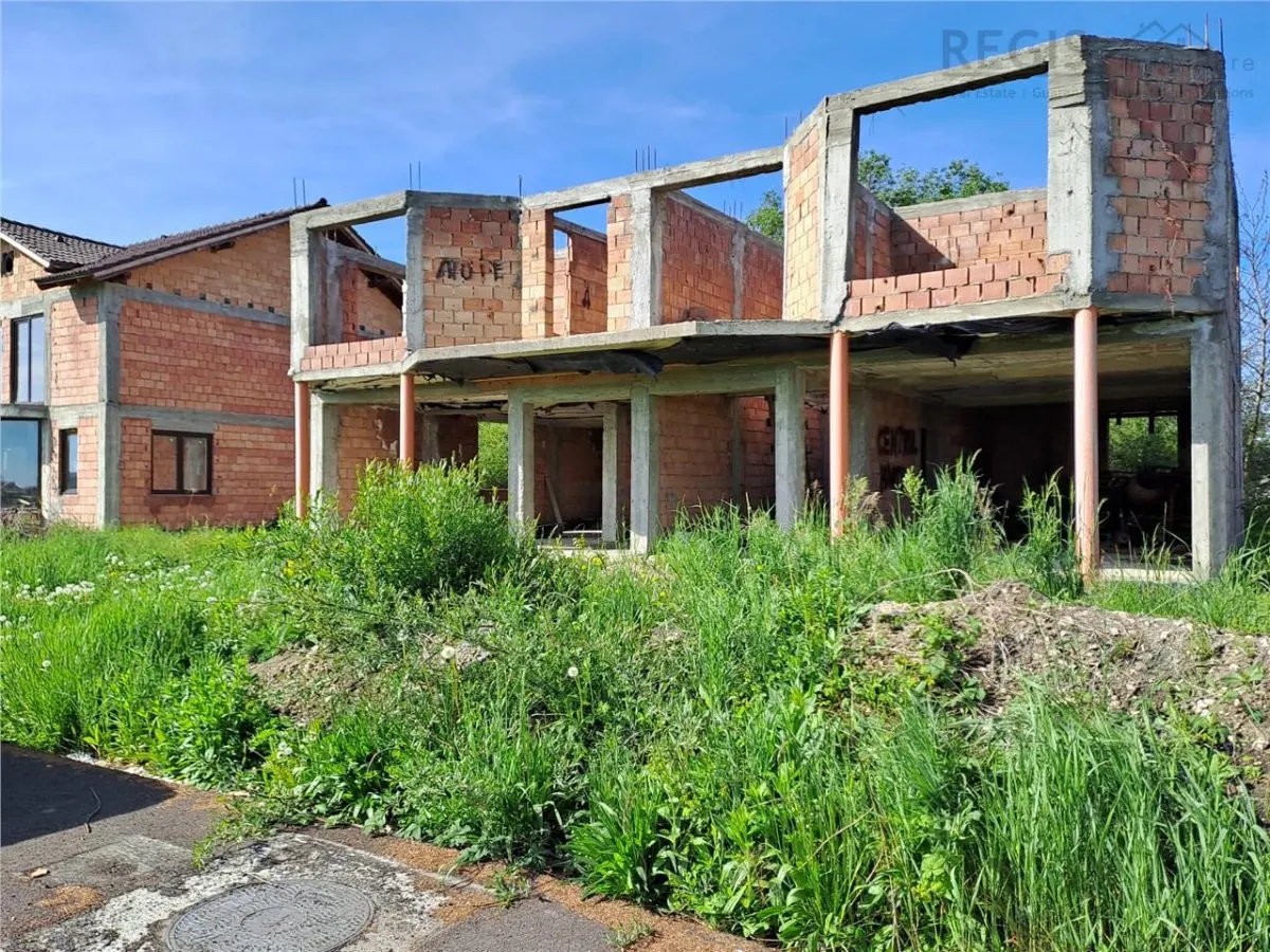 Casa nefinalizata de vanzare in Stupini - foto 8