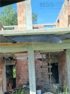 Casa nefinalizata de vanzare in Stupini - foto 9
