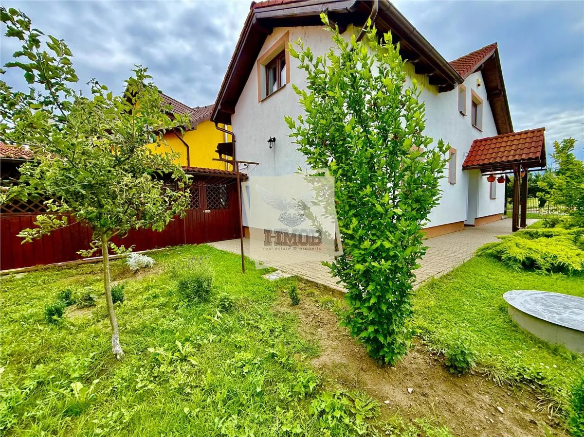 Casa single 5 camere teren 377 mp deschidere la 2 strazi Sibiu - foto 1
