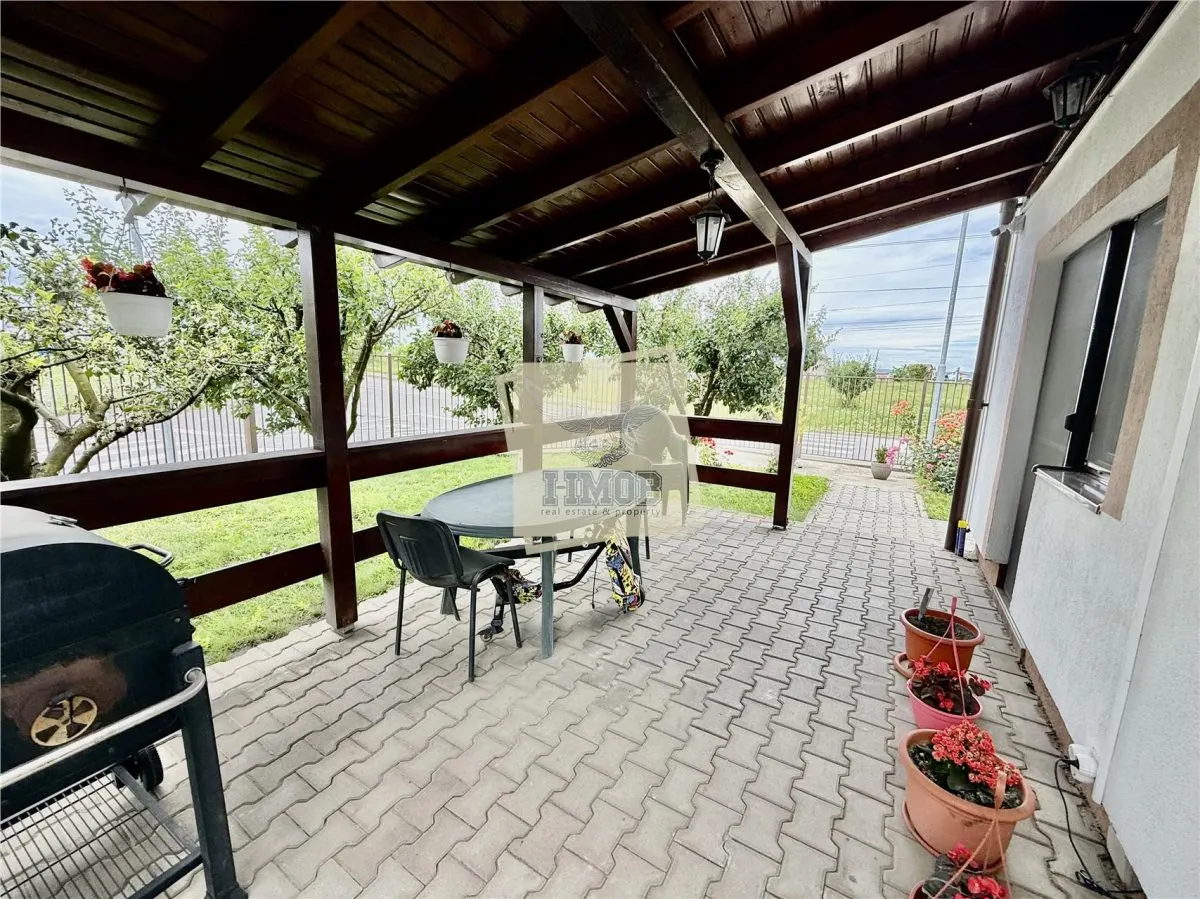 Casa single 5 camere teren 377 mp deschidere la 2 strazi Sibiu - foto 12