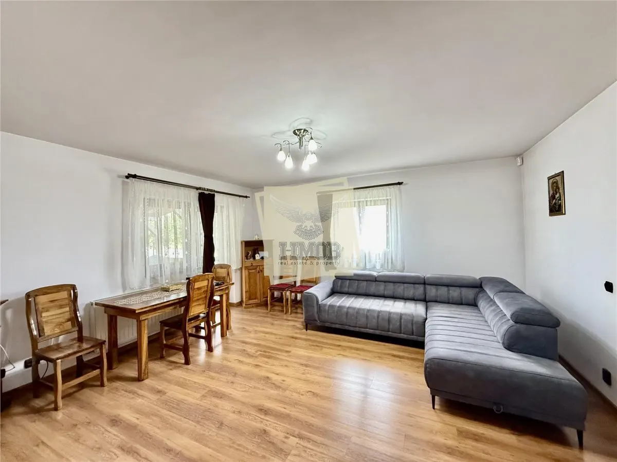 Casa single 5 camere teren 377 mp deschidere la 2 strazi Sibiu - foto 14