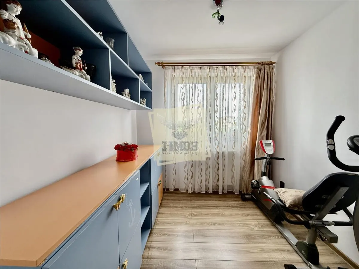 Casa single 5 camere teren 377 mp deschidere la 2 strazi Sibiu - foto 19