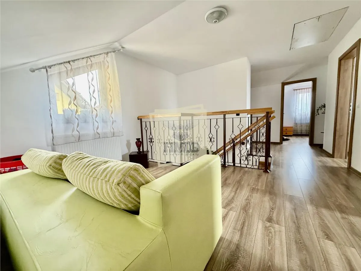 Casa single 5 camere teren 377 mp deschidere la 2 strazi Sibiu - foto 22