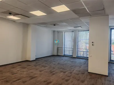 Spatiu de birouri (210 mp) - zona centrala - foto 6