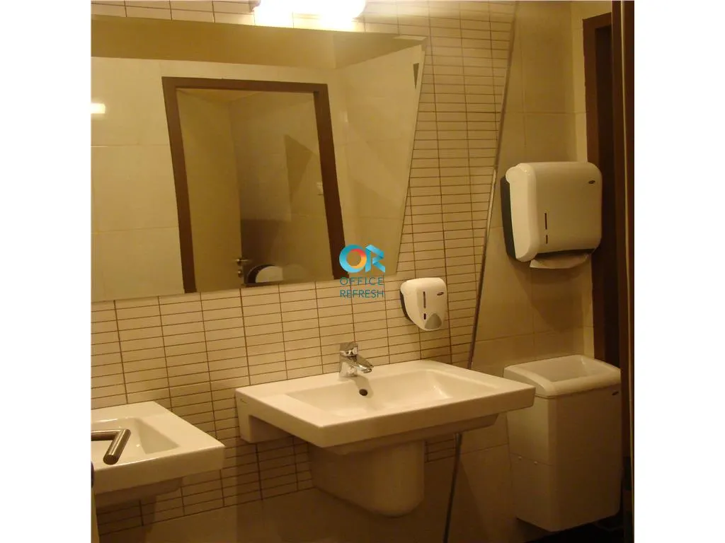 Spatiu de birouri (77 mp) - zona centrala - foto 8