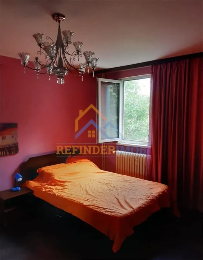 Vanzare apartament 3 camere zona Rahova-Soseaua Alexandriei - foto 4