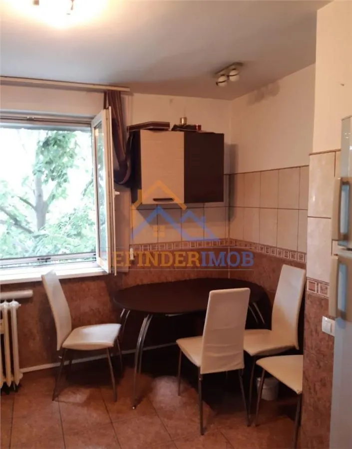 Vanzare apartament 3 camere zona Rahova-Soseaua Alexandriei - foto 10