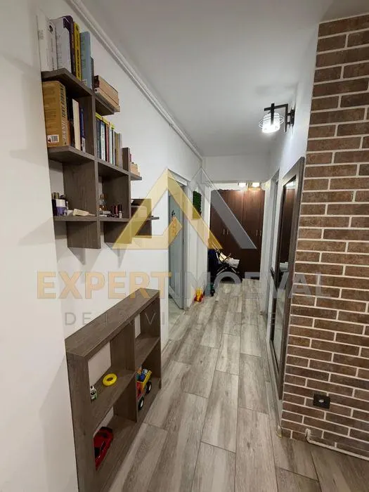 Apartament ultracentral, 57 mp, bul Traian zona Revoiere - foto 1