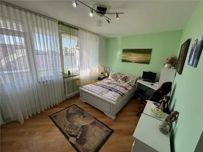 Apartament 2 camere, ultracentral de vanzare- Str. Hortensiei - foto 2