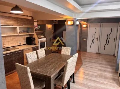 Apartament central 4 camere 80 mp utili etaj 2 - foto 12