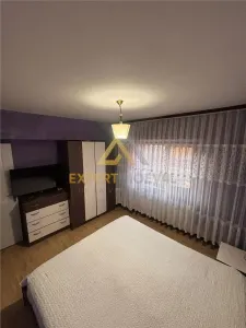 Apartament central 4 camere 80 mp utili etaj 2 - foto 13