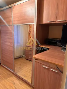 Apartament central 4 camere 80 mp utili etaj 2 - foto 20