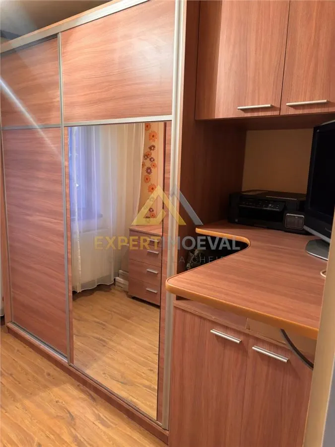 Apartament central 4 camere 80 mp utili etaj 2 - foto 20