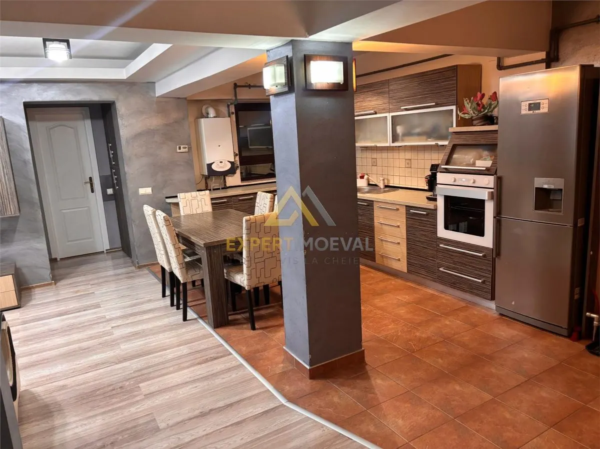 Apartament central 4 camere 80 mp utili etaj 2 - foto 6