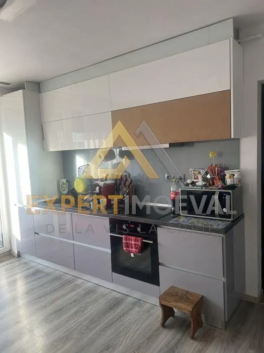 Apartament 2 camere Central Dr Victor Babes - foto 3