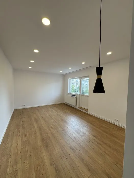 Apartament cu 2 camere, decomandat, Central, B-dul Regele Ferdinand Baia Mare - foto 7
