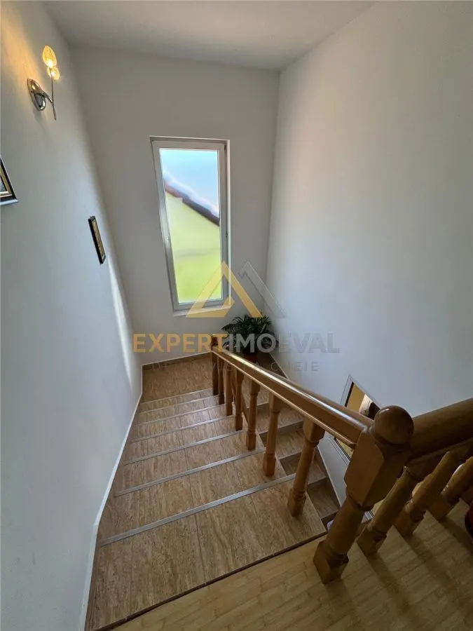 Vila superba de vanzare langa Castel Transilvania - foto 14