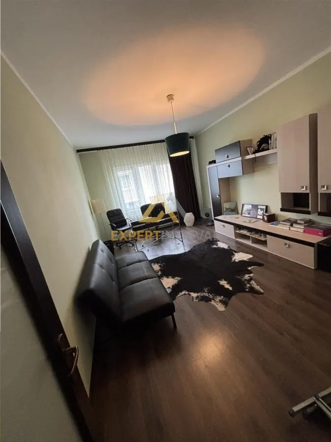 Casa spectaculoasa , Str Branduselor Baia Mare - foto 14