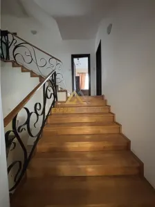 Casa spectaculoasa , Str Branduselor Baia Mare - foto 15