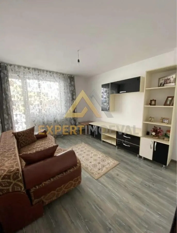 Apartament de vanzare 2 camere Marasesti, parter - foto 1