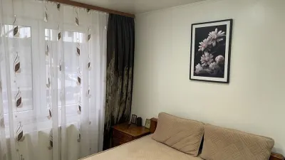 Apartament 4 camere, 82 mp utili, parter si  garaj - foto 4