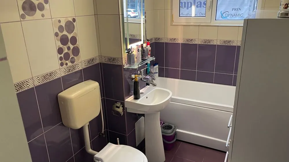Apartament 4 camere, 82 mp utili, parter si  garaj - foto 8