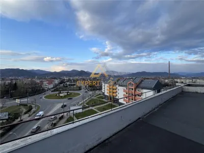 PENTHOUSE DE VANZARE  langa Hotel Europa - foto 16
