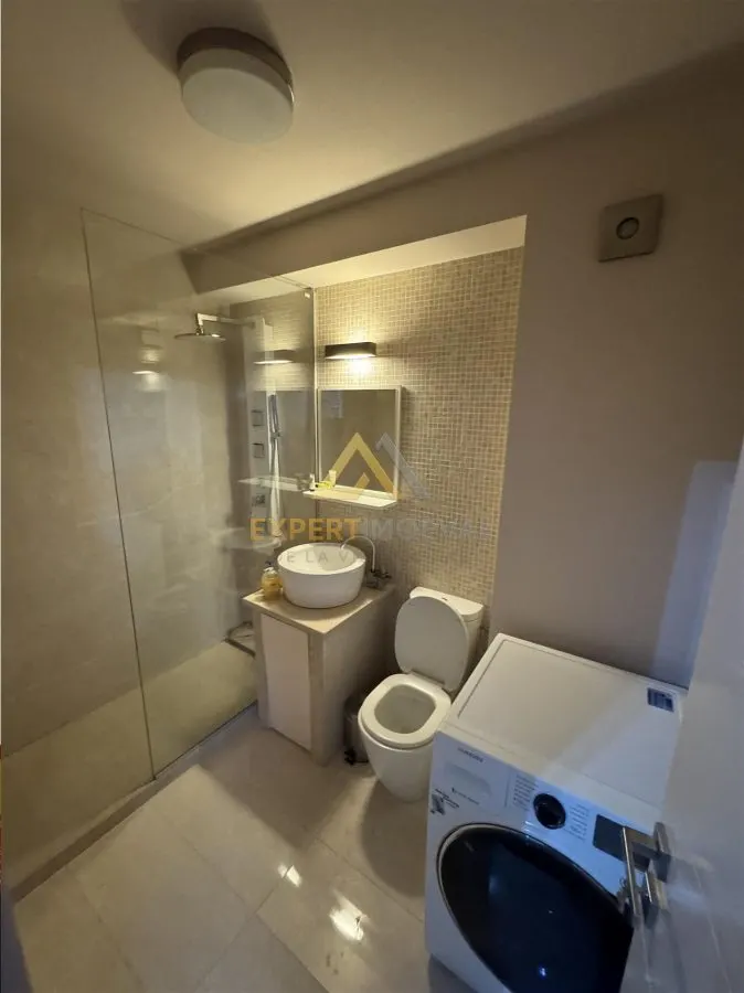 PENTHOUSE DE VANZARE  langa Hotel Europa - foto 4