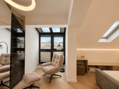 Penthouse exclusivist cu terasa de 85 mp, jacuzzi privat si independenta energetica â€“ Prima inchiriere | Zona Coresi, Brasov - foto 9