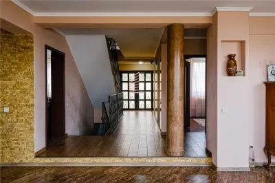 Casa de vanzare  cu teren de 722 mp in Sanmartin - foto 12