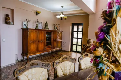 Casa de vanzare  cu teren de 722 mp in Sanmartin - foto 7