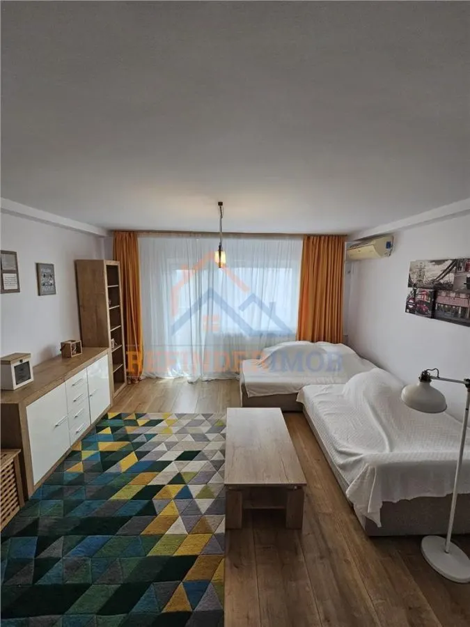 Apartament 3 camere / Drumul Taberei / mobilat - renovat / Metrou - foto 2