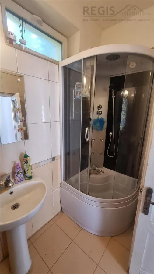 Casa individuala de 4 camere in zona Bartolomeu - foto 10