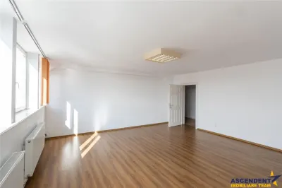 Birouri care iti duc afacerea la nivelul urmator! - foto 7