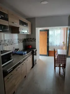 Casa de vanzare in Coas la 15 km - foto 6