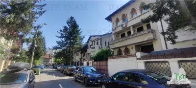 Vila individuala cu arhitectura deosebita | 310 mp utili | Doamna Ghica| Ideala pentru rezidenta, birouri sau investitie - foto 2