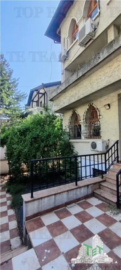 Vila individuala cu arhitectura deosebita | 310 mp utili | Doamna Ghica| Ideala pentru rezidenta, birouri sau investitie - foto 13