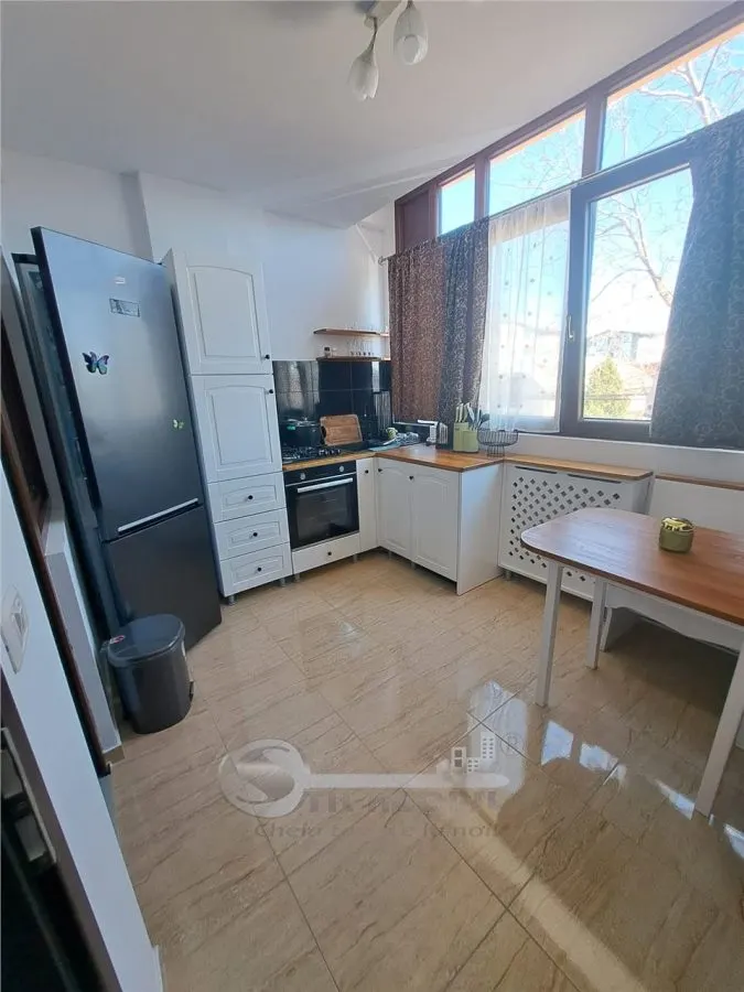 Apartament 3 Camere Valea Adancă - 445 euro - foto 7