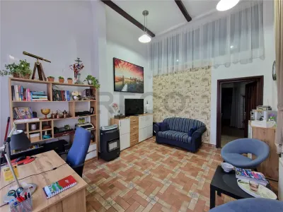 RECO Spatiu Comercial in Oradea zona ultracentrala, Republicii - foto 3